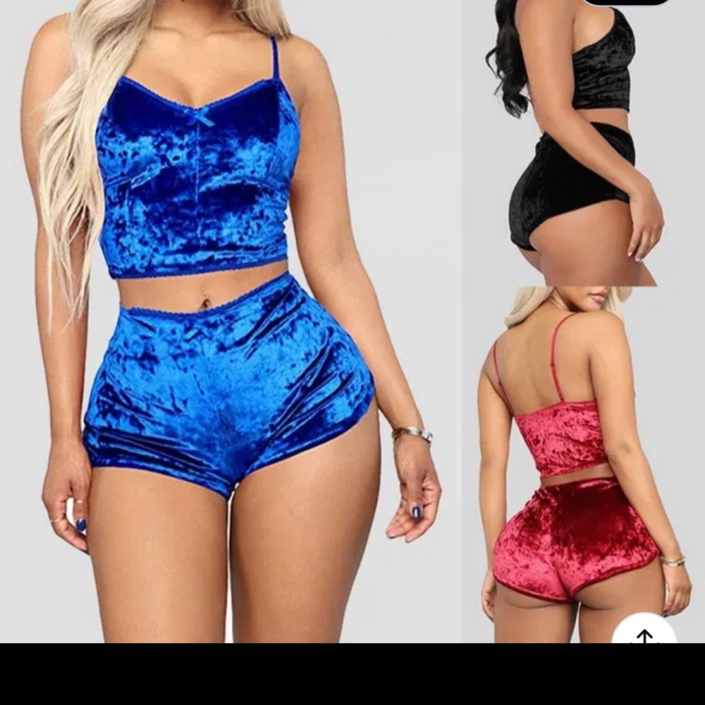 Sexy sleep wear for ladies